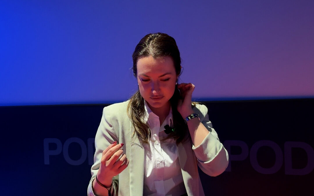 How can startups from the CEE win investors? | Kristiana Kuneva (The Recursive)